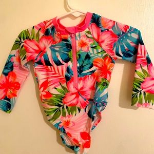 Long sleeve zip front